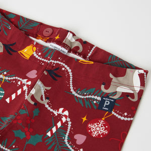 Organic Cotton Kids Christmas Leggings from the Polarn O. Pyret kidswear collection. Nordic kids clothes made from sustainable sources.