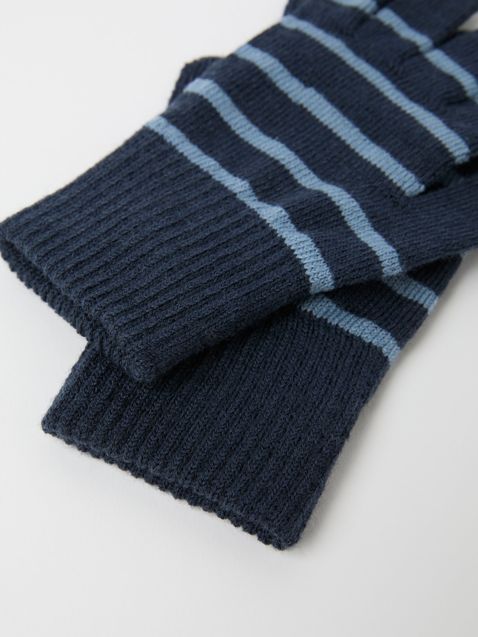 Blue Kids Wool Magic Gloves from the Polarn O. Pyret kidswear collection. Quality kids clothing made to last.