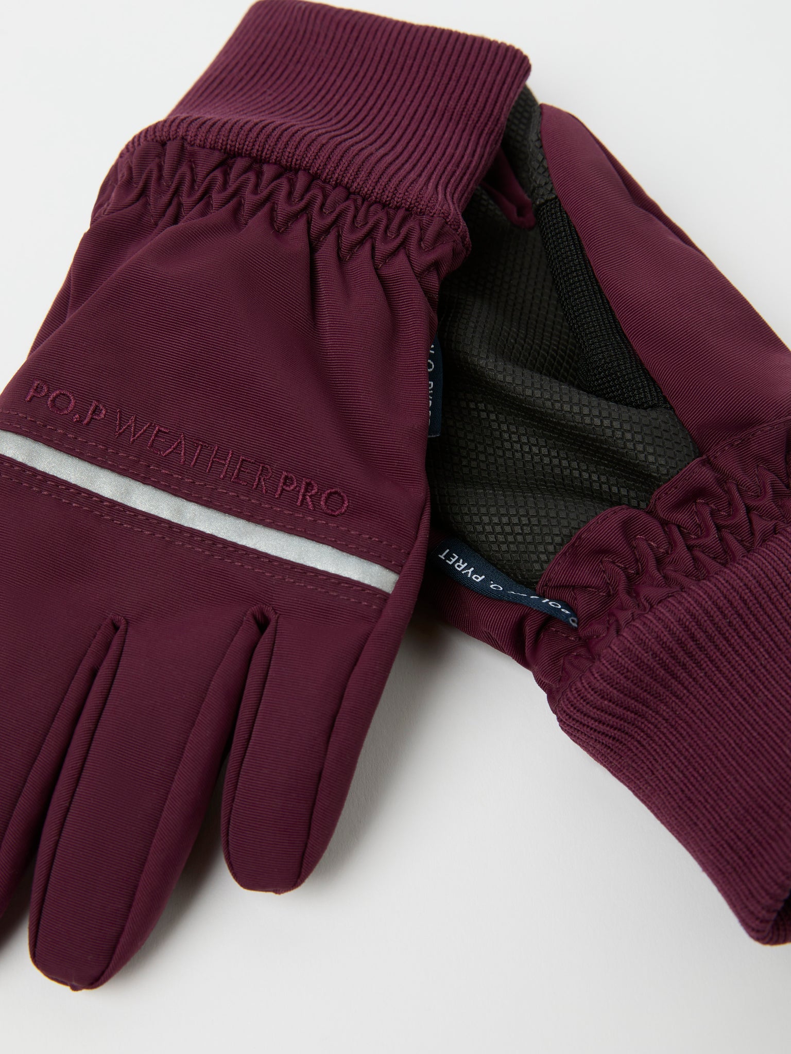 Burgundy Kids Padded Winter Gloves from the Polarn O. Pyret kidswear collection. Quality kids clothing made to last.