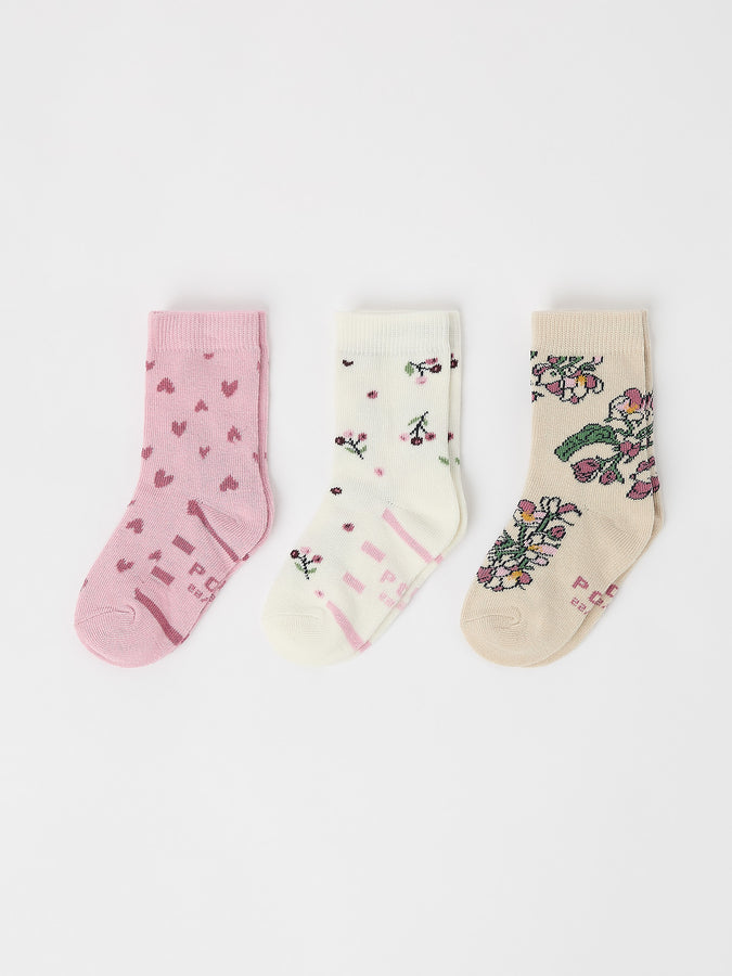 Three Pack Kids Socks from Polarn O. Pyret kidswear. Nordic kids clothes made from sustainable sources.