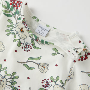 Playful Bear Pocket Kids Top from the Polarn O. Pyret kidswear collection. Ethically produced kids clothing.