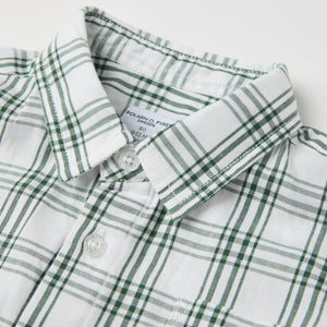 Checked Organic Cotton Baby Shirt from the Polarn O. Pyret baby collection. Nordic kids clothes made from sustainable sources.