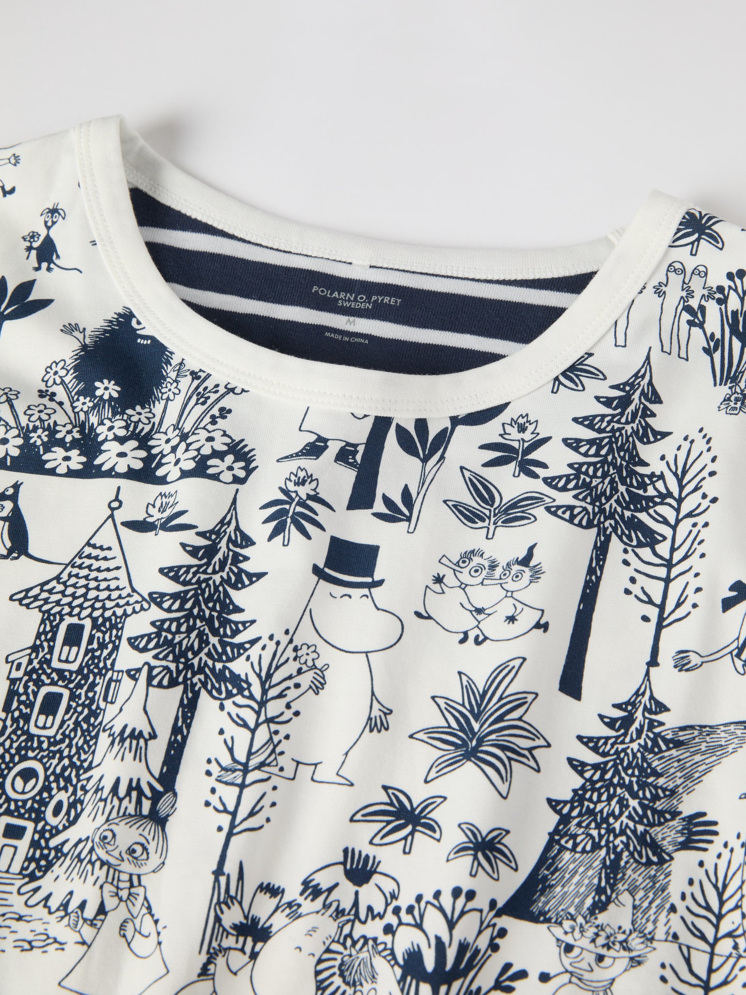 Moomin Print Adult Pyjamas from the Polarn O. Pyret adult collection. Nordic kids clothes made from sustainable sources.