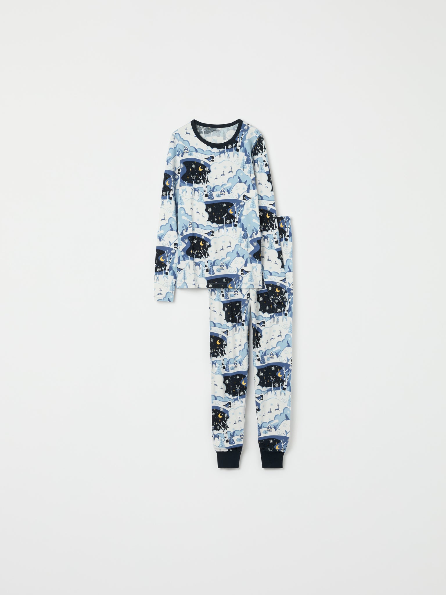 Winter Forest Adult Pyjamas from the Polarn O. Pyret adult collection. Clothes made using sustainably sourced materials.