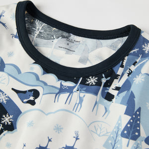 Winter Forest Adult Pyjamas from the Polarn O. Pyret adult collection. Clothes made using sustainably sourced materials.