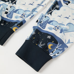 Winter Forest Adult Pyjamas from the Polarn O. Pyret adult collection. Clothes made using sustainably sourced materials.