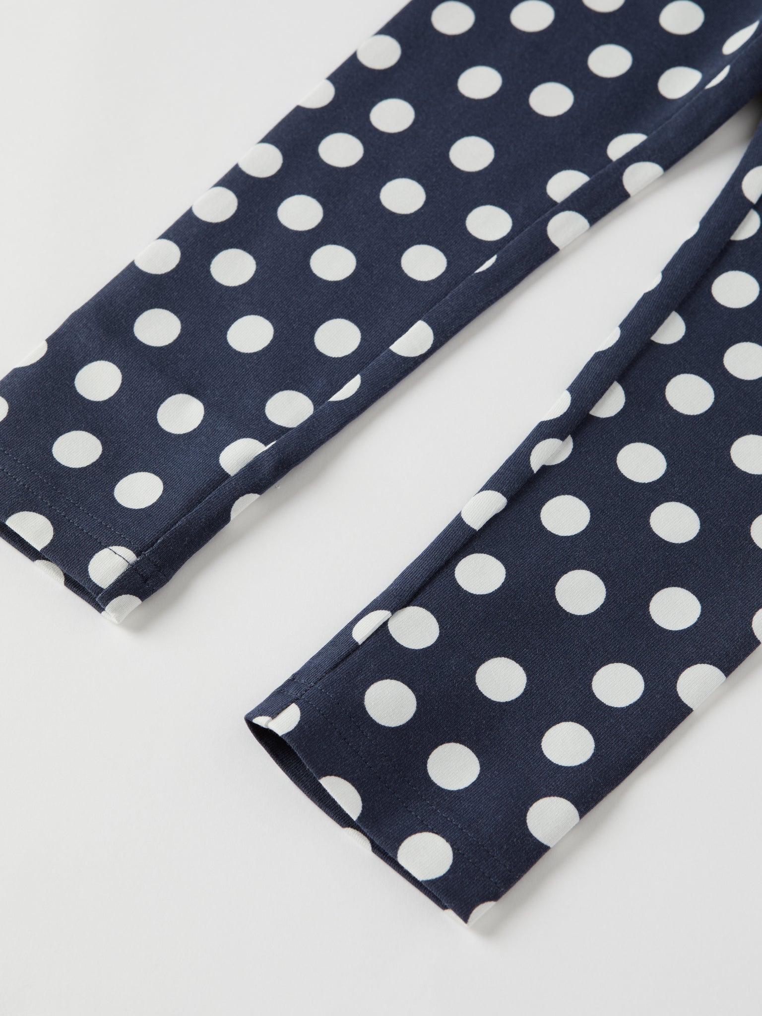 Polka Dot Print Kids Leggings from Polarn O. Pyret kidswear. Nordic kids clothes made from sustainable sources.