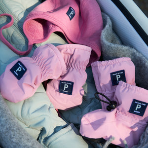 Pink Shell Fleece Lined Baby Mittens from the Polarn O. Pyret kidswear collection. Quality kids clothing made to last.