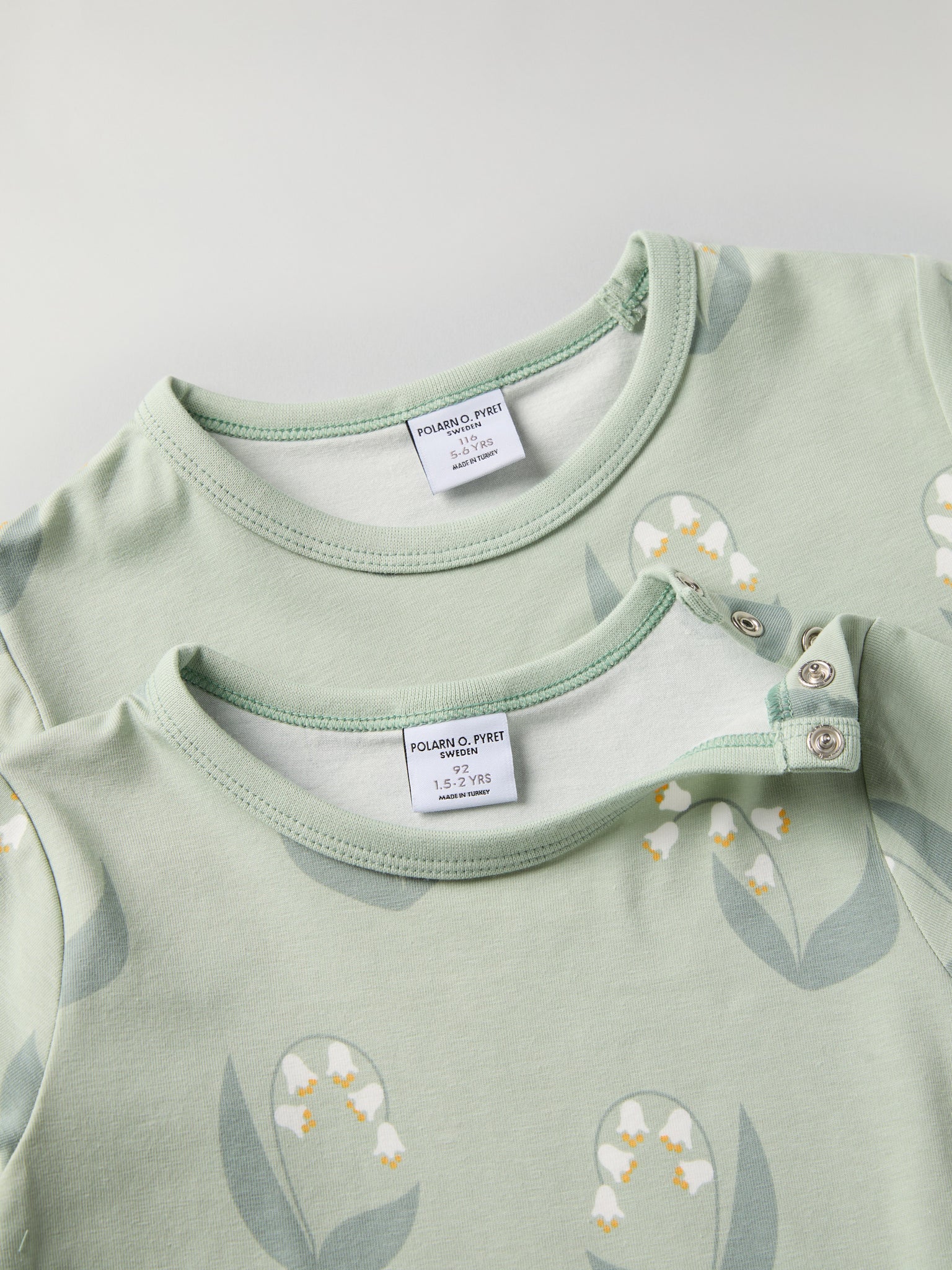 Lily Print Kids Top from Polarn O. Pyret kidswear. Clothes made using sustainably sourced materials.