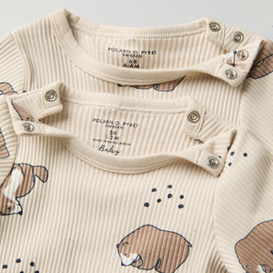 Bear Print Ribbed Babygrow from the Polarn O. Pyret baby collection. Nordic kids clothes made from sustainable sources.