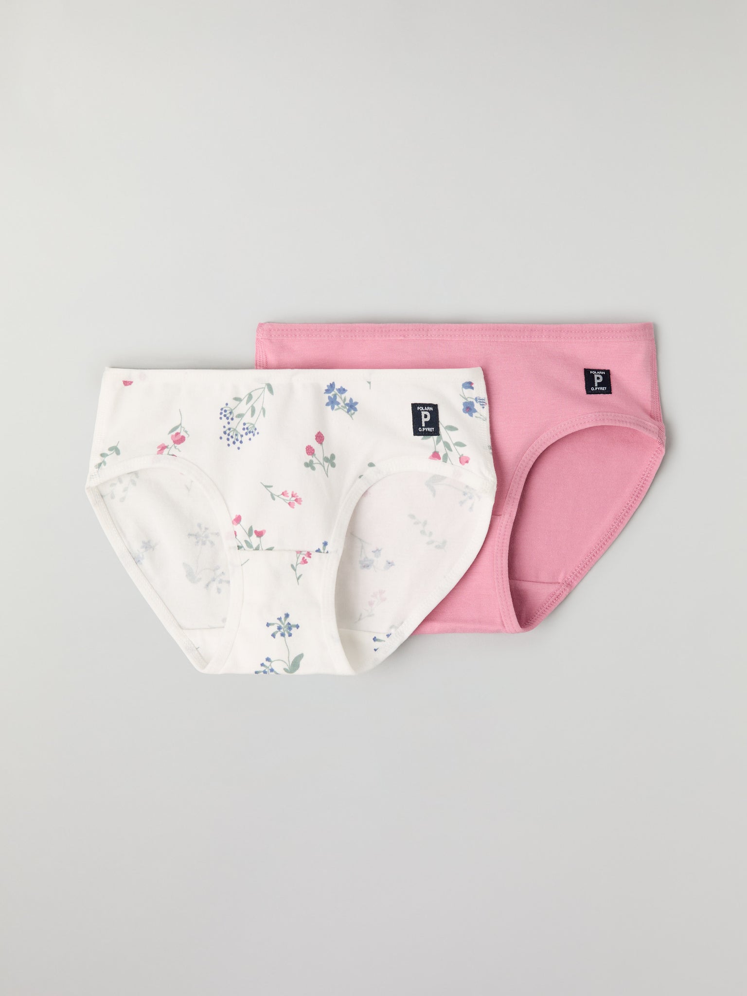 2 Pack Girls Briefs from Polarn O. Pyret kidswear. Clothes made using sustainably sourced materials.