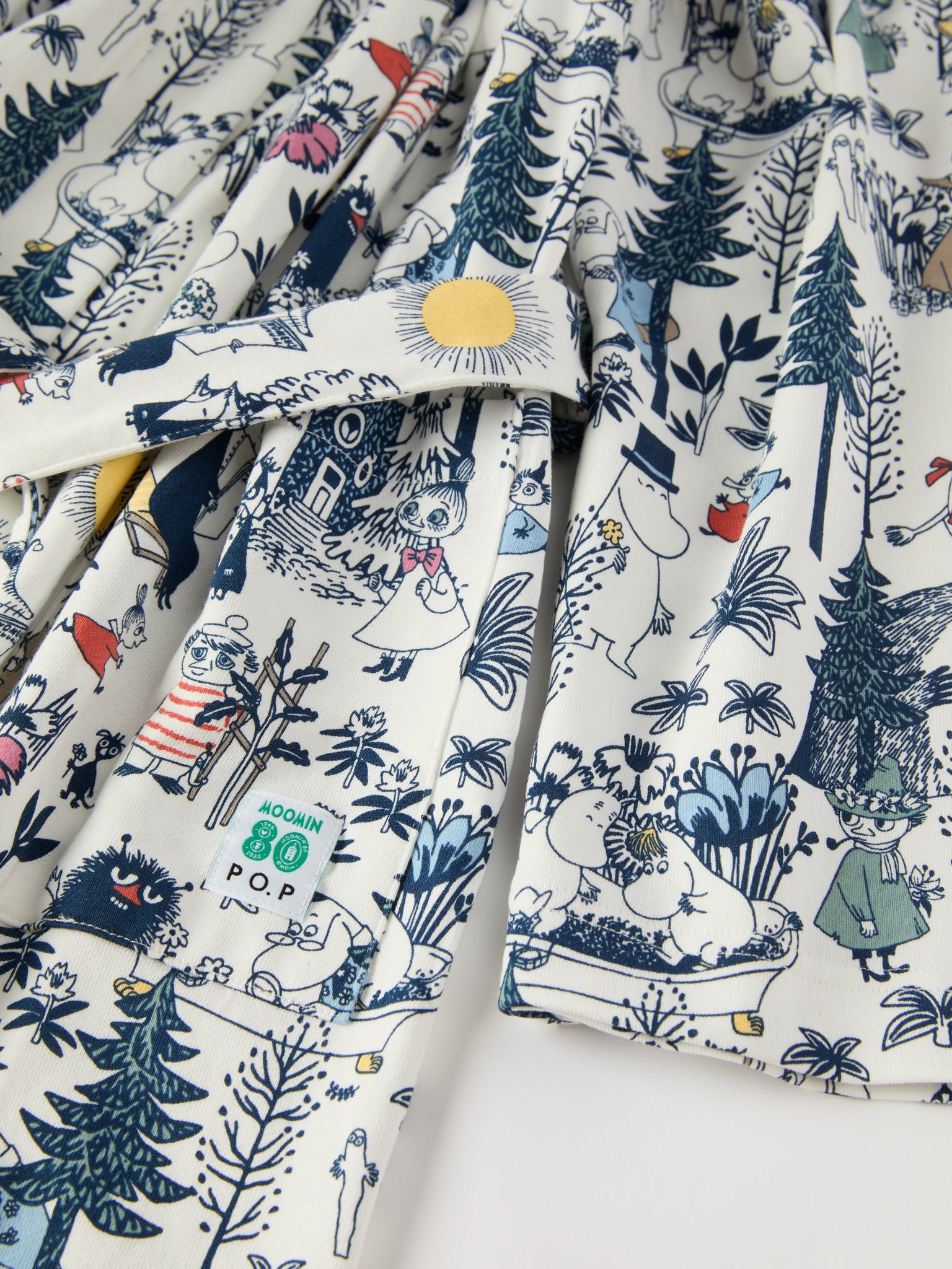 Organic Cotton Moomin Print Adult Robe from the Polarn O. Pyret adult collection. Nordic kids clothes made from sustainable sources.