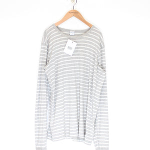 Adults Long Sleeved Top L / L